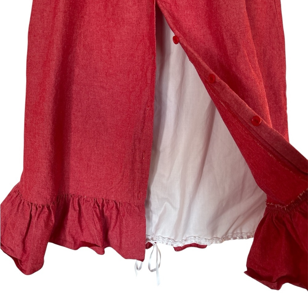 Elegant Red Ruffle Hem Skirt - Picture 5 of 5